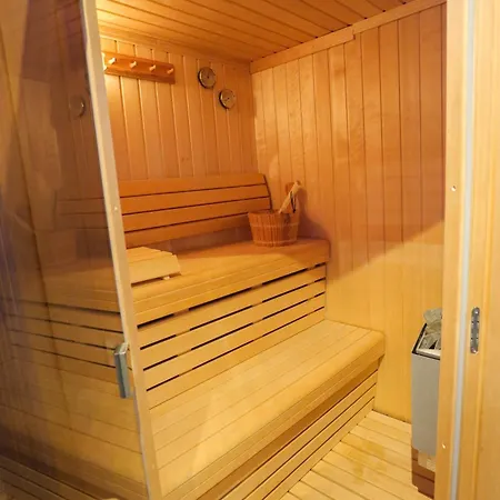 Pegasus' Glory House * Kawala