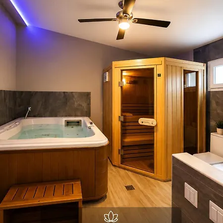 Semesterbostad Pegasus Pool *